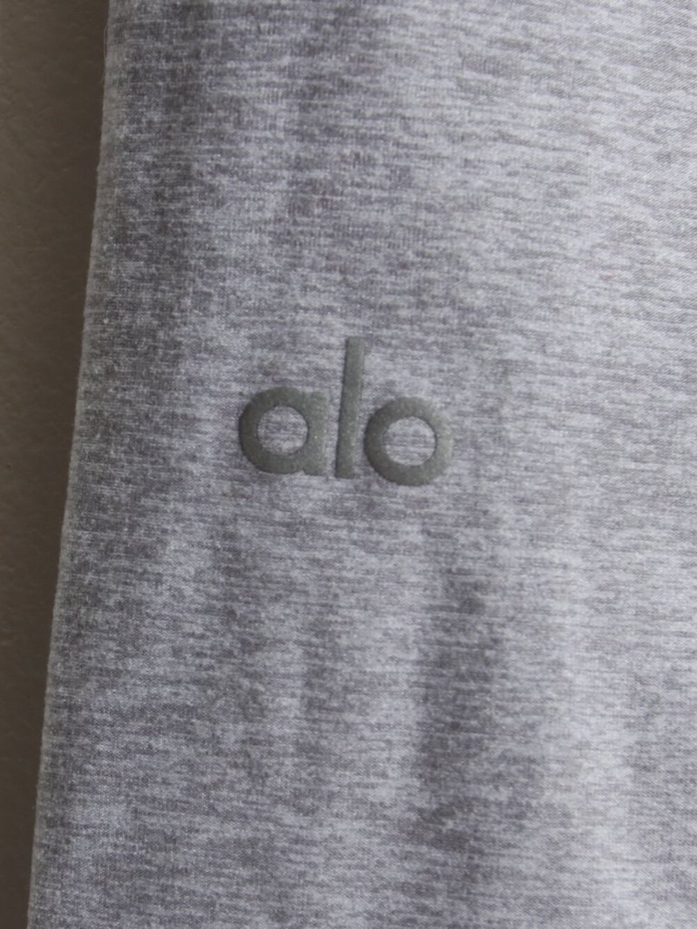 ALO Yoga Alosoft High-Waist 7/8 Highlight Legging Athletic Heather Grey Size XS - Picture 9 of 16